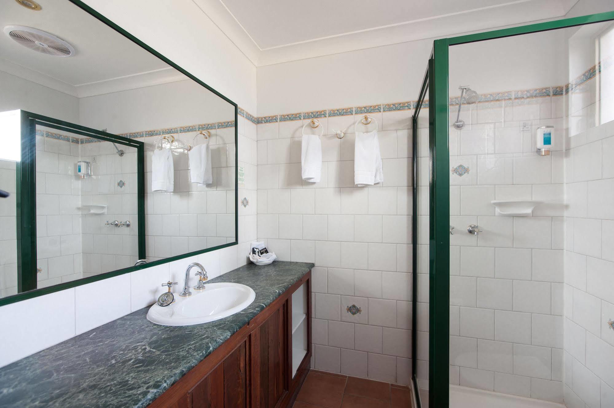Georgian Motor Lodge Echuca Bagian luar foto