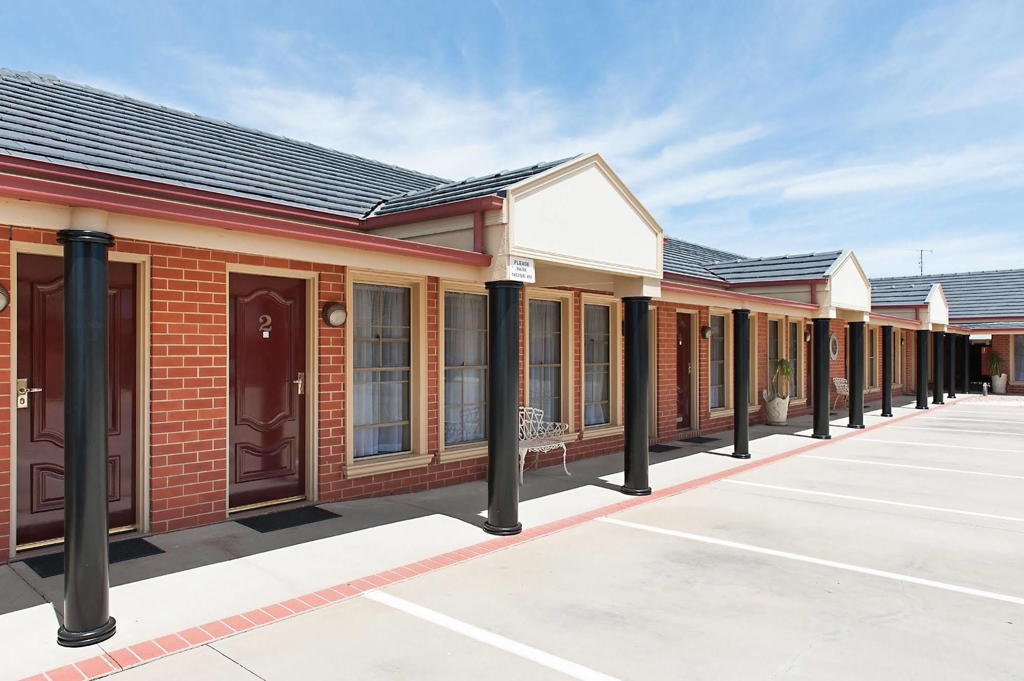 Georgian Motor Lodge Echuca Bagian luar foto