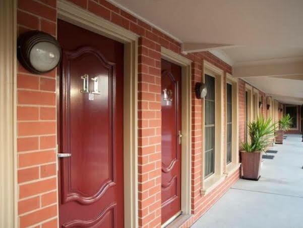 Georgian Motor Lodge Echuca Bagian luar foto